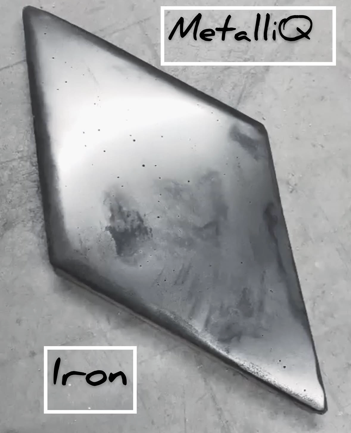 MetalliQ Pittura decorativo- materica  con polveri metalliche metallo vero monocomponente